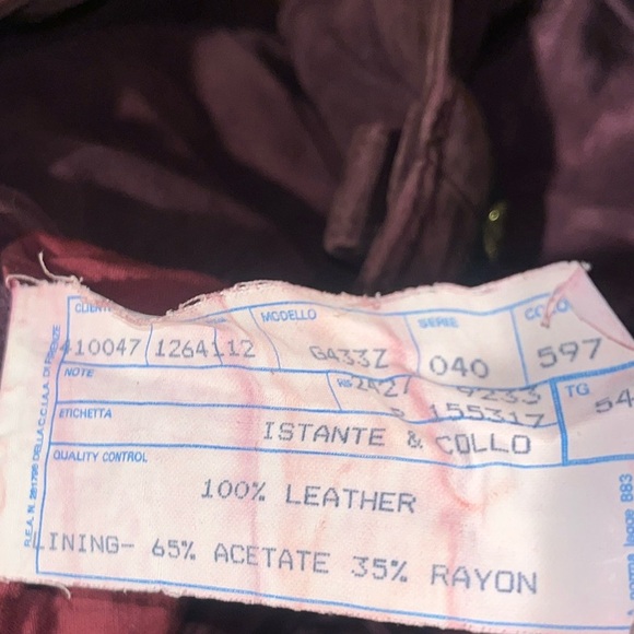 🥃 🐄• 🫡 IStante x Versace x Throwback Vibes 🫡• 🥃🐄 - Picture 2 of 16